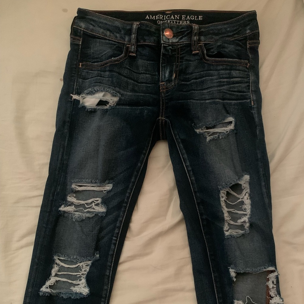 American Eagle Jeans! women’s size 4, great condition!